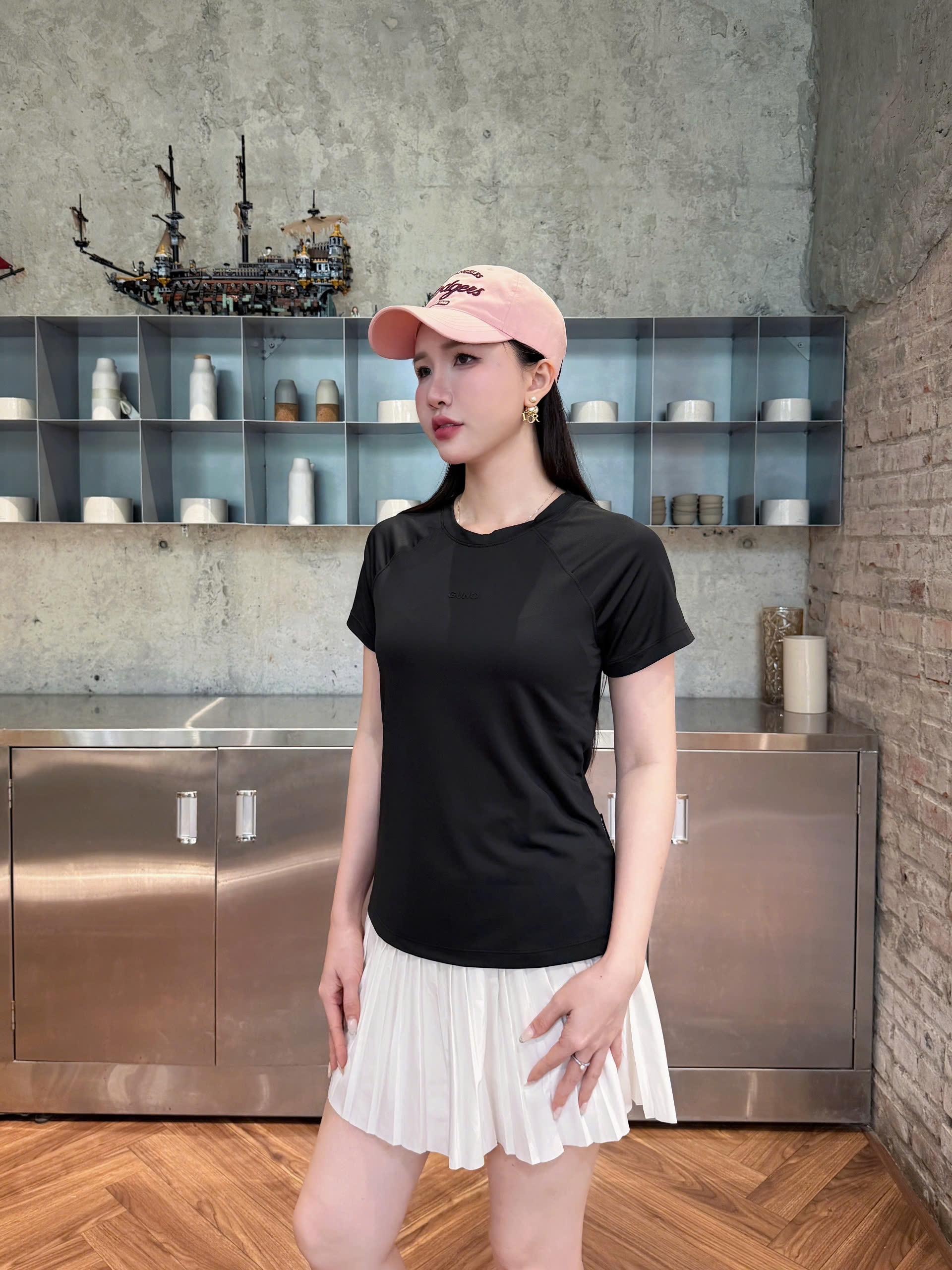 Áo phông thể thao Nữ Guno phối lưới lưng