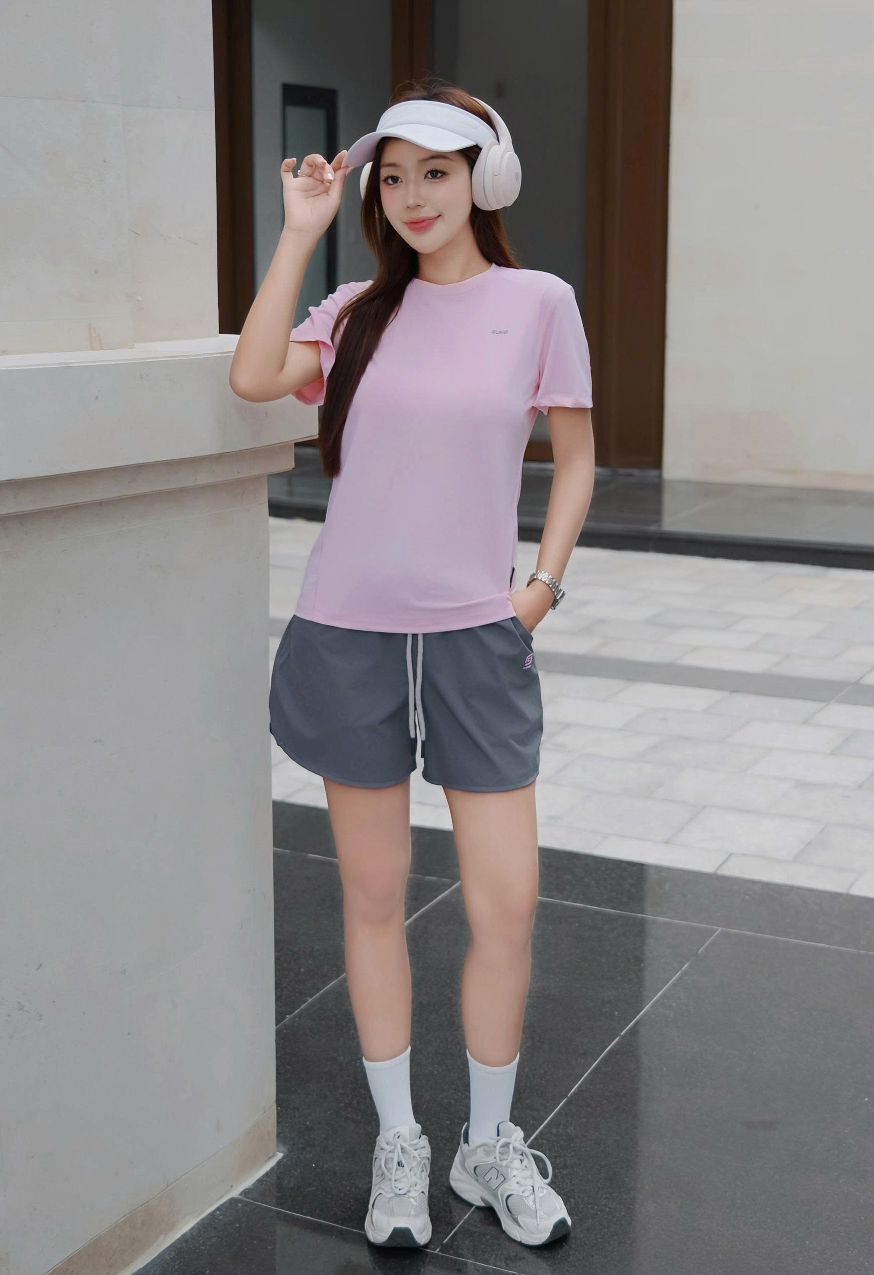 Bộ quần áo đùi Nữ GUNO thể thao quần vải gió áo thun thông hơi