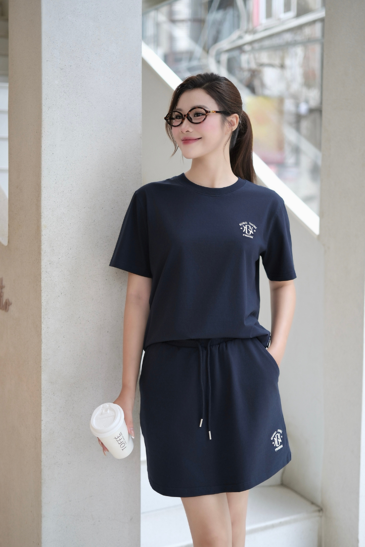 Sét chân váy Nữ GUNO cổ tròn kiểu dáng basic