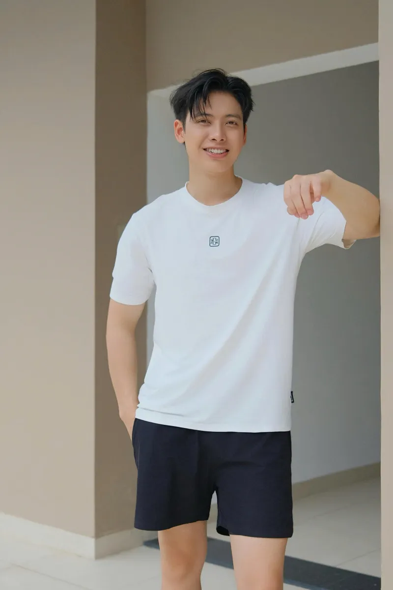 Áo Phông Thể Thao Nam GUNO Cao Cấp Cotton Thông Hơi Co Dãn Thoáng Mát 