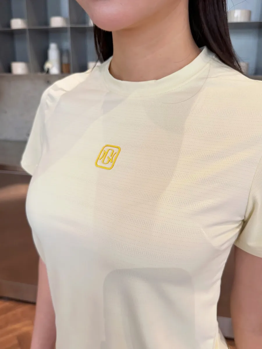 Áo Phông Thể Thao Nữ GUNO Cao Cấp Cotton Thông Hơi Co Dãn Thoáng Mát Logo Thêu
