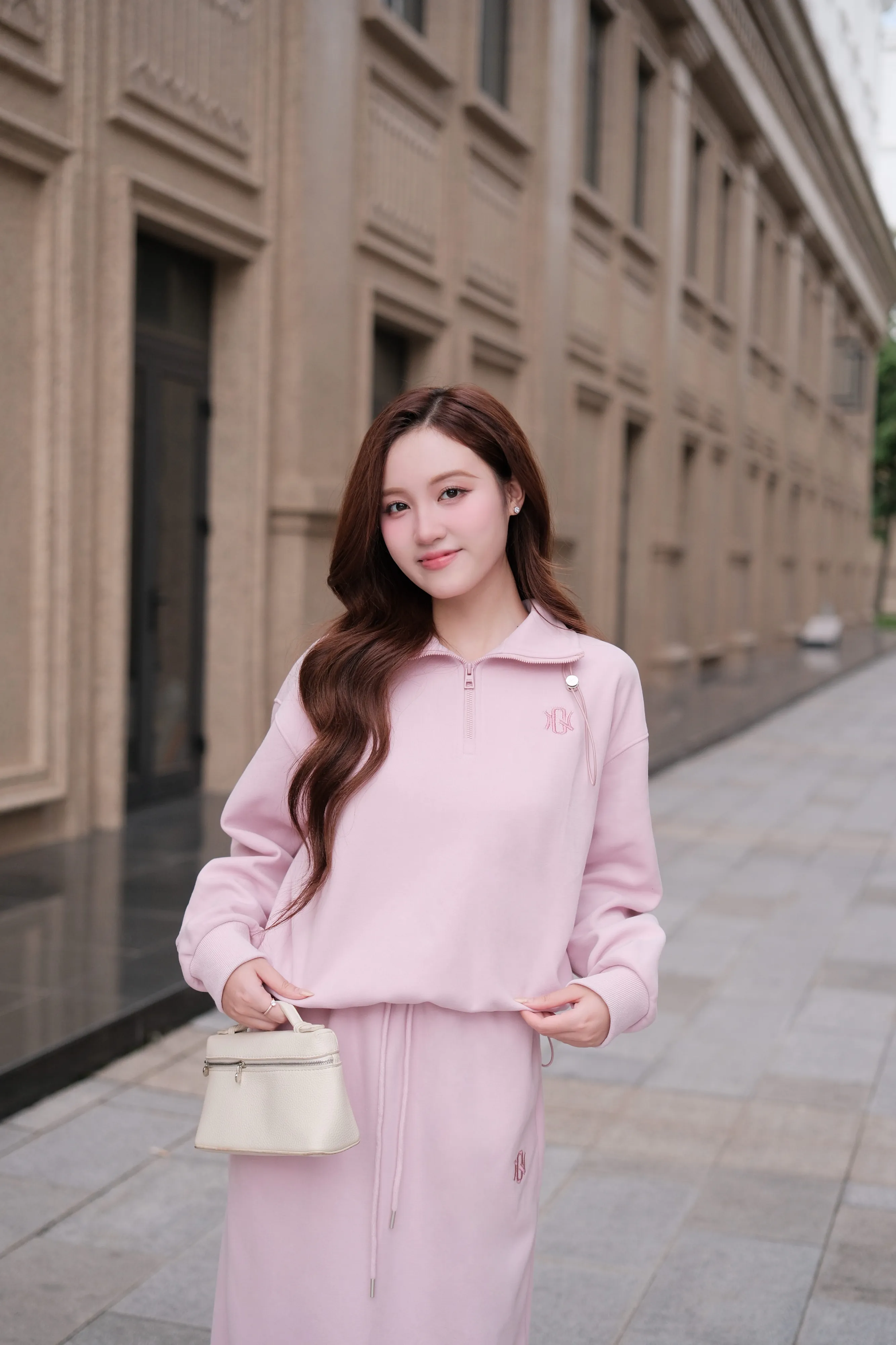 Sét váy Nỉ Nữ GUNO cổ khoá dáng A dài