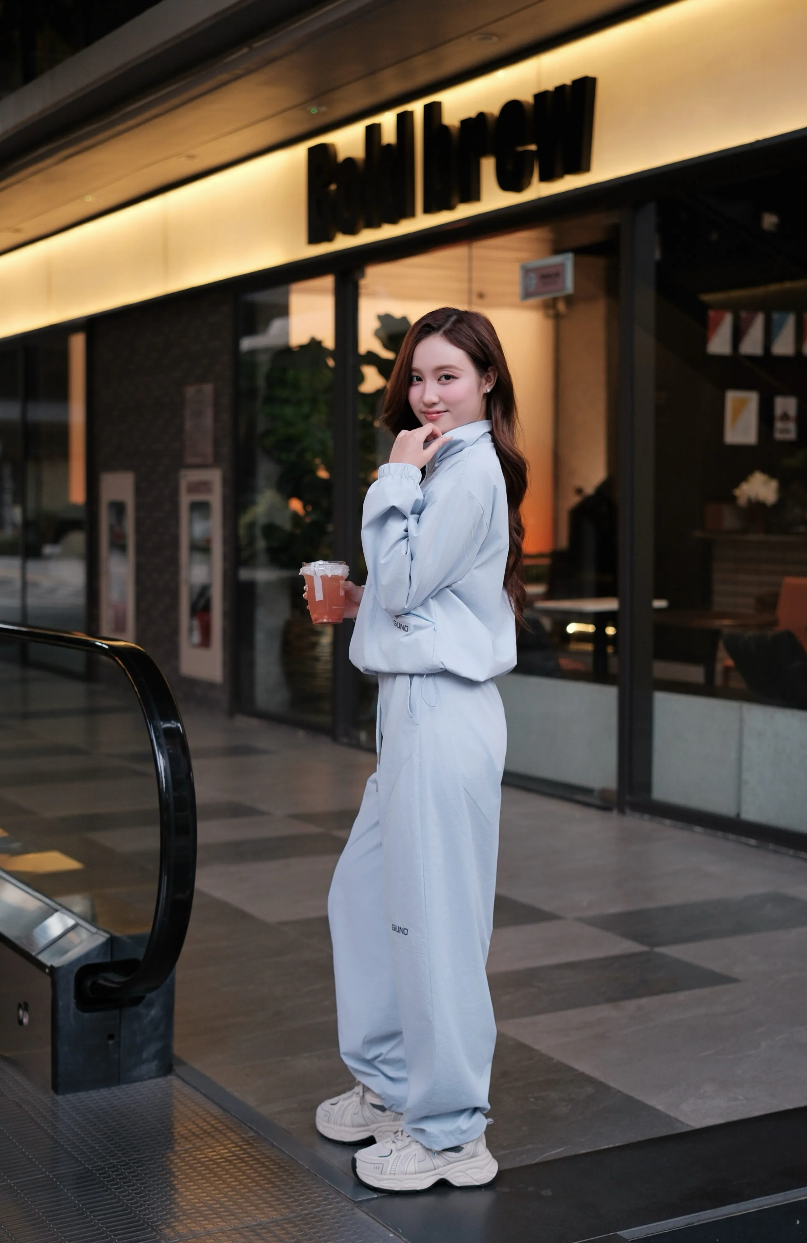 Bộ quần áo Gió Nữ GUNO dáng quần baggy Hot trend