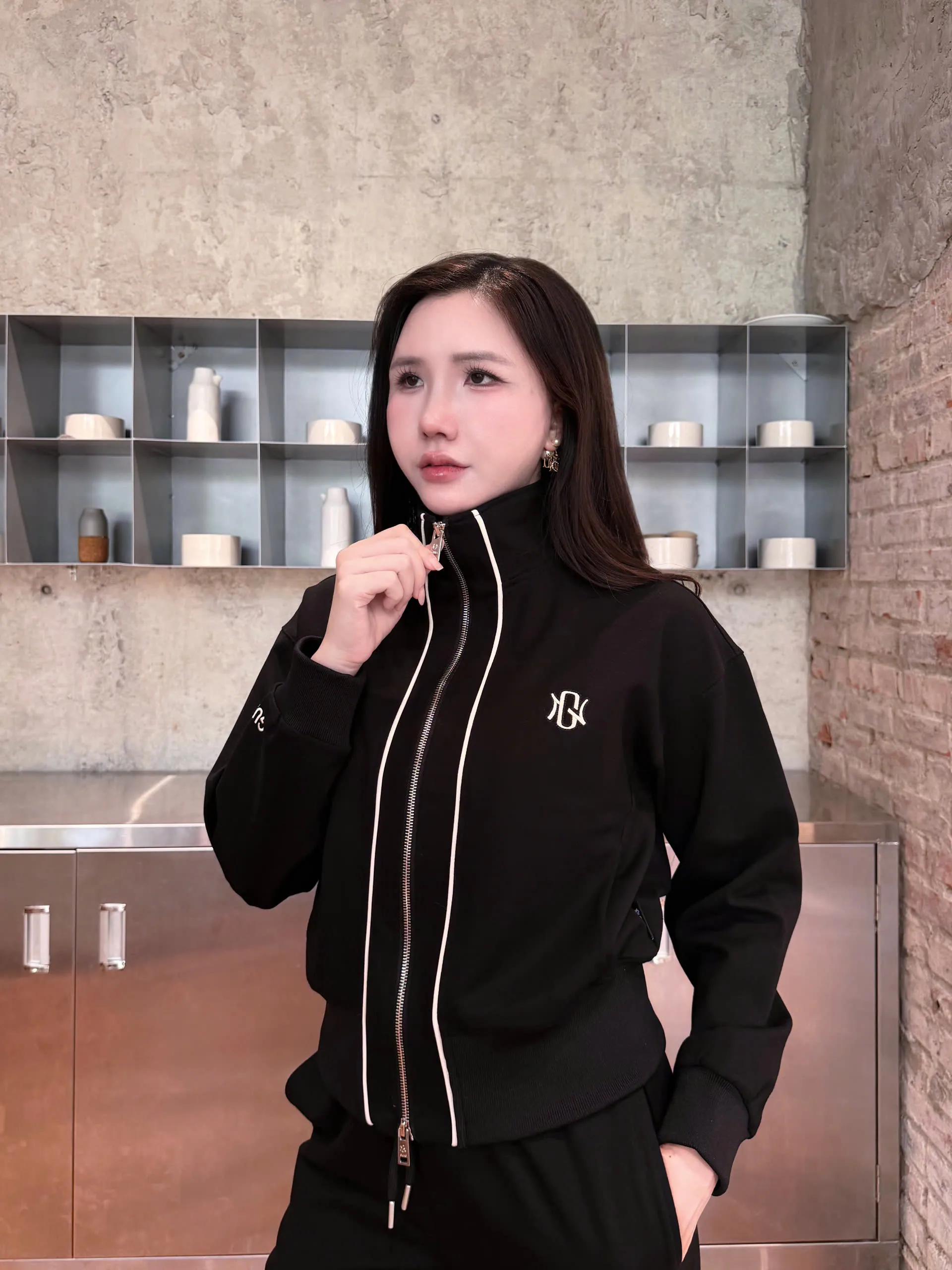 Bộ quần áo Nữ GUNO Áo kéo khoá quần suông vải UMI HÀN
