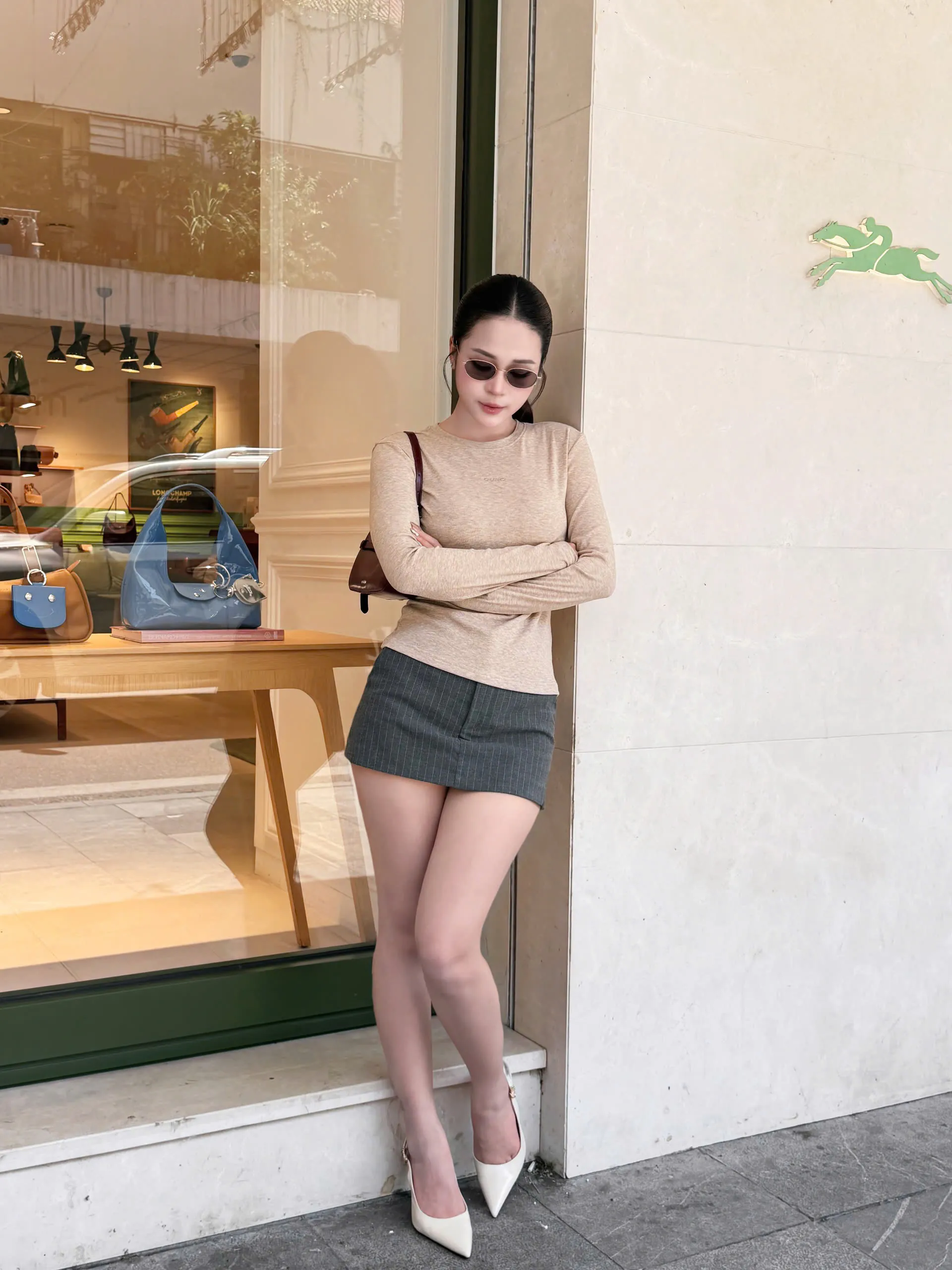 Áo Thun TĂM Nữ GUNO dài tay cổ tròn